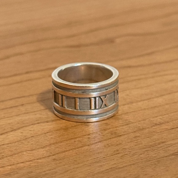 Tiffany & Co. 925 ‘Atlas’ Band Ring - 5.5 - Picture 1 of 4